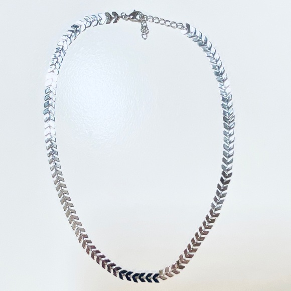 Chevron Silver Choker 16” Necklace - Picture 10 of 11